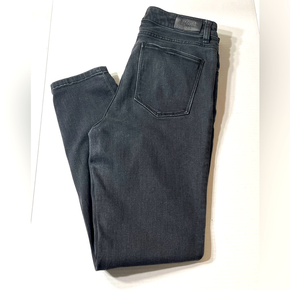 Tommy Hilfiger Jeans Women’s 6 28x26 Black‎ Straight Cropped Classic Prep Gothic